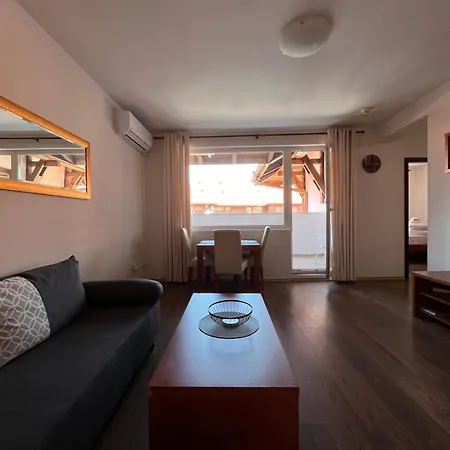 Royal Towers 253 Appartement